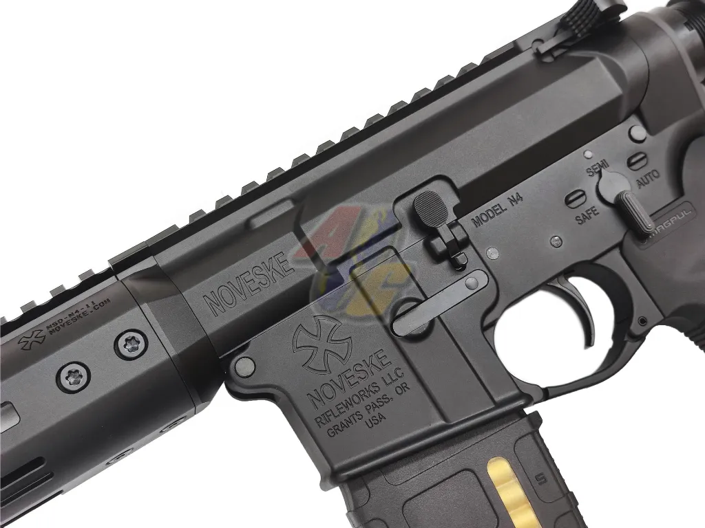 1DE-GBB-NOVESKE-N4-NSRSD-BK_4.webp