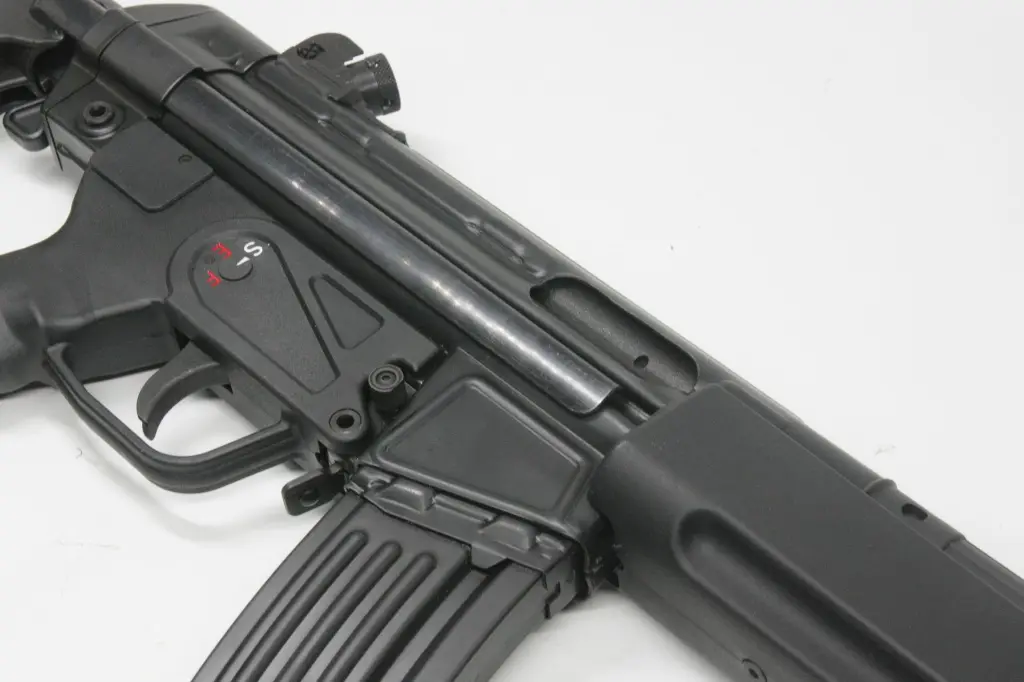 LCT-AEG-HK33A3_4.webp