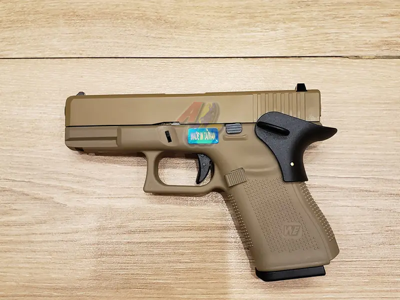 WE G19 Gen5 Secret Ver Metal Slide  GBB Pistol - TAN